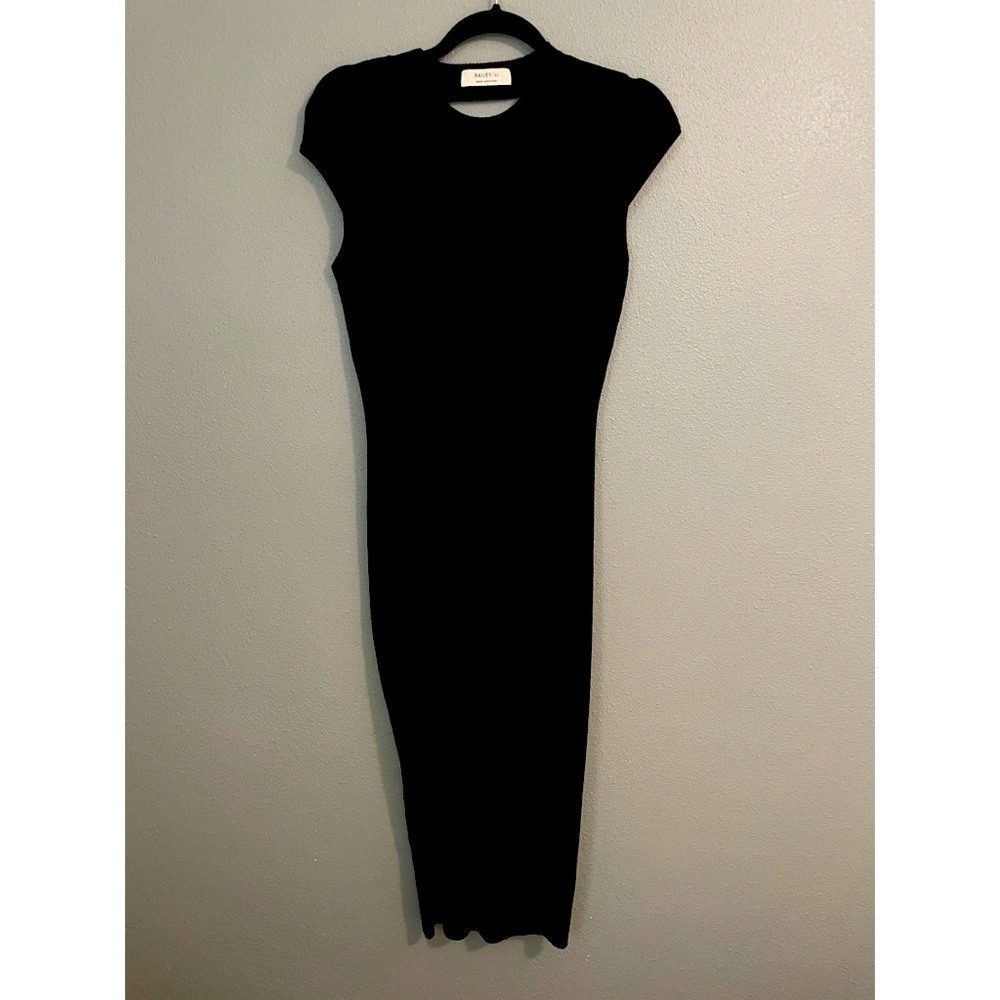 Anthropologie Bailey 44 Black ribbed bodycon midi dress w/ open back detail, M